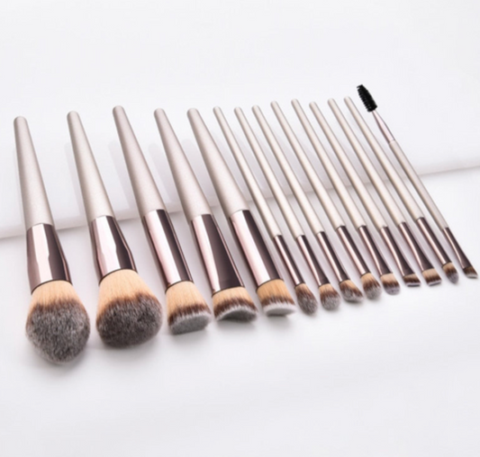 make up brush