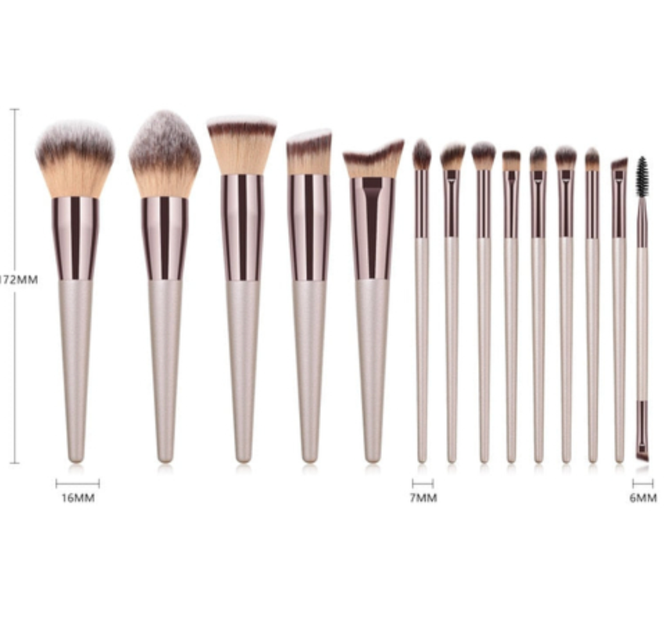 make up brush