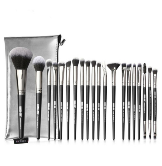make up brush + Brush Bag